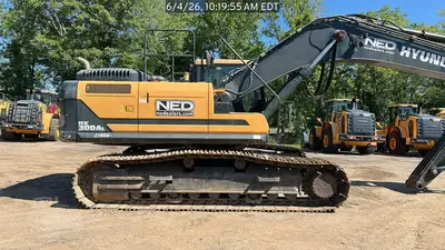 Used 2023 HYUNDAI HX300AL Crawler Excavators North Carolina US | National Equipment Dealers #1422318