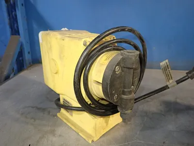 USED LMI MILTON ROY A771155S