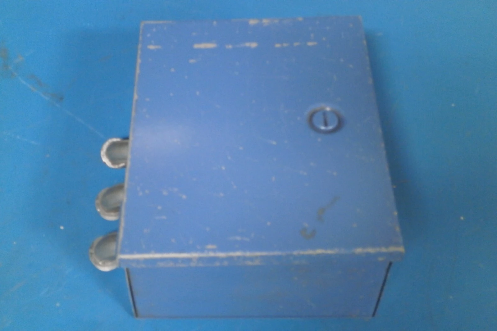 USED HUBBELL WIEGMANN Electrical Box