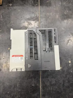 Used ALLEN-BRADLEY 25B-E1P7N104 Variable Speed Drives Quebec CA | Carter-Wilson Equipment Services #1486539