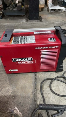LINCOLN ELECTRIC SQUARE WAVE TIG 200 Tig Welders | Global Machine Brokers, LLC (3)