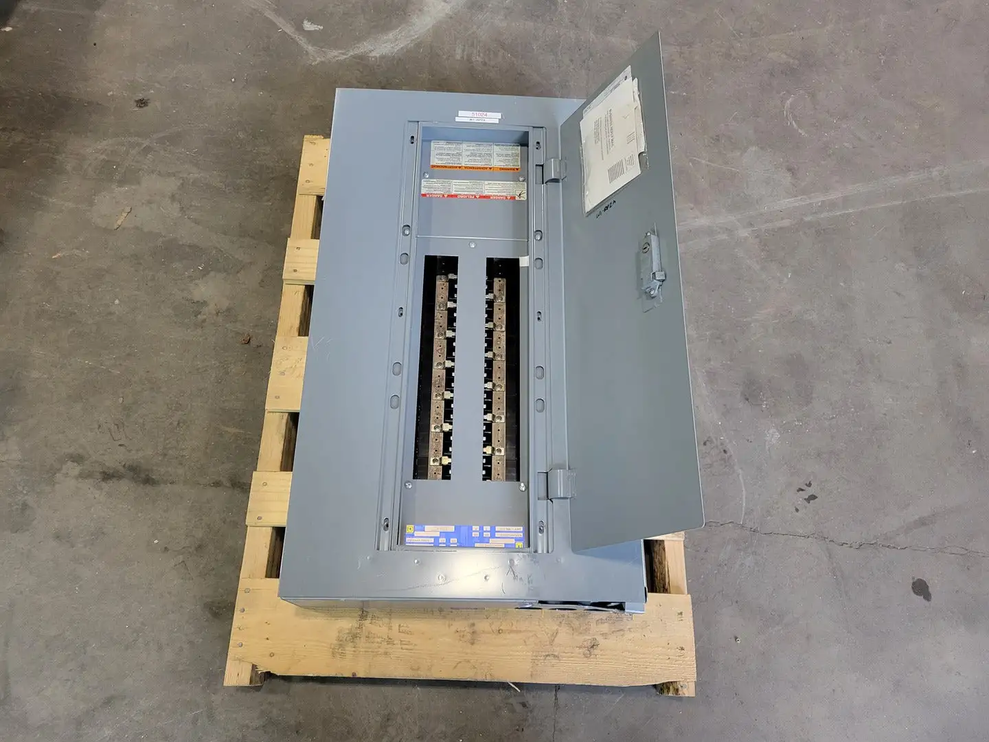 USED SQUARE D NQOD442L225CU
