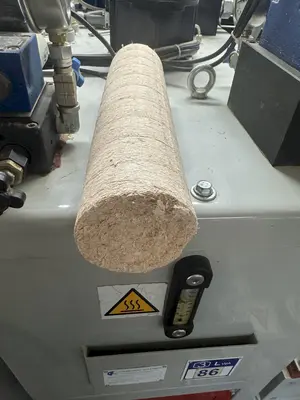 2015 CONSTRUZIONI NAZZARENO MODEL #201M WOOD & SAW DUST BRIQETTER LOG EXTRUDING PRESS: YOBRO #24462