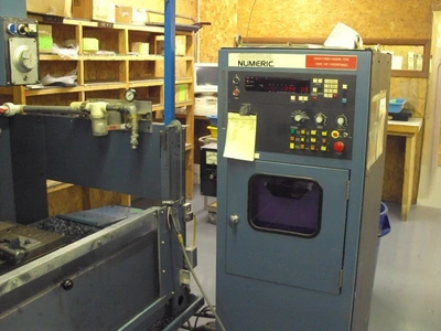 USED 1979 ACROLOC M12