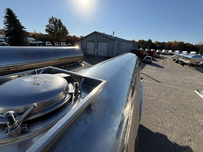 Used 2017 WALKER MILK TANKER TRAILER Liquid Supply Trailers Michigan US | Miedema Asset Management Group #1709458