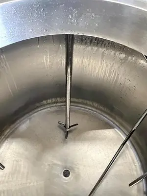 Used LEE INDUSTRIES 250 LDBT Stainless Steel Tanks Quebec CA | Carter-Wilson Equipment Services #451009