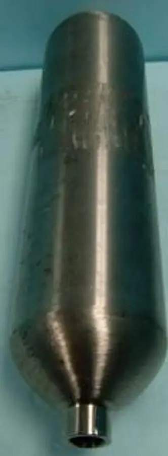 QTY. 1. WHITEY SAMPLE CYLINDER 2250 ML PRESSURE BO...