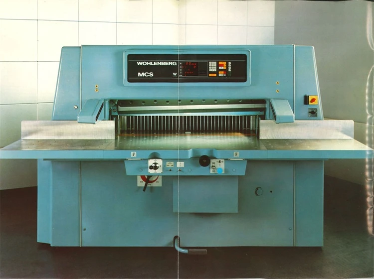 Used WOHLENBERG 1320 MM CNC (PAPER/PLASTIC) Sheet Metal Shears | Apt International N.V #365188