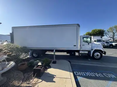 Used 2019 HINO 268 Box trucks California US | Commerce Truck Equipment Sales #1548698