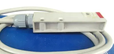 NEW IDEC JS-132
