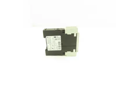 Siemens 3RP1574-1NQ30 Sirius Timing Relay 1 Delayed, 1 Instantaneous NO Contacts
