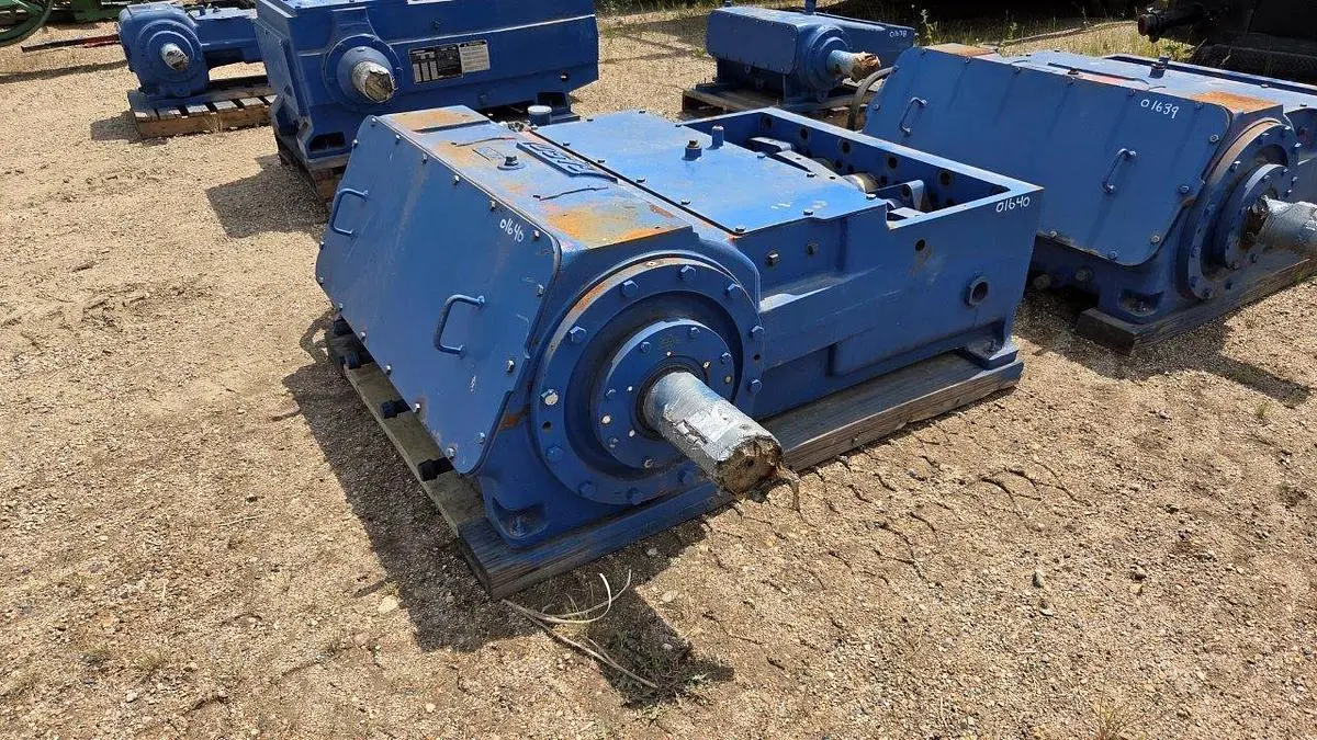 NEW NATIONAL OILWELL VARCO "NOV" 350Q-5 QUINTUPLEX PUMP