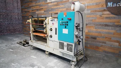 Black Bros 32″ Top & Bottom Hot Melt Glue Spreader Model 775