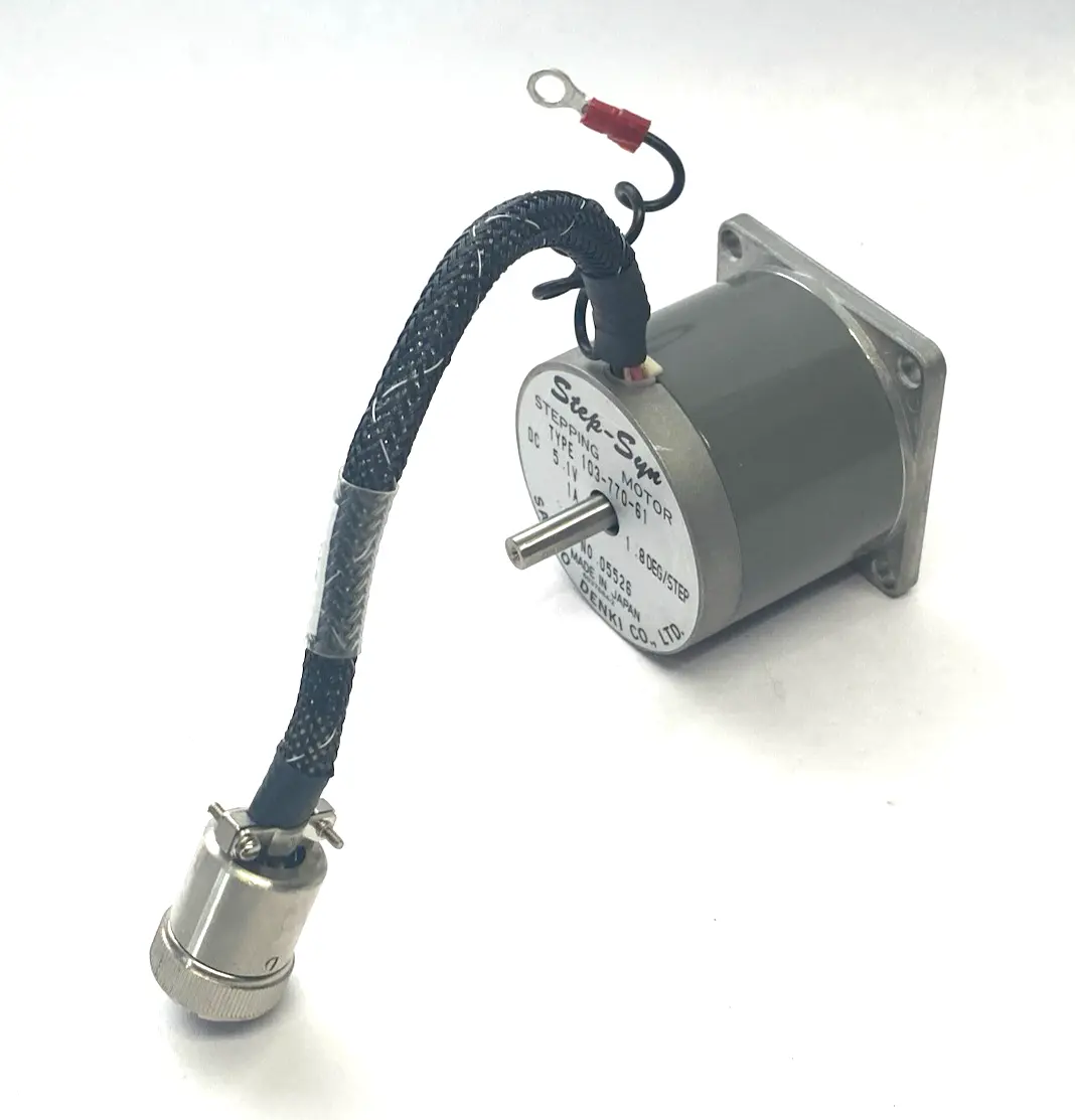 Used Sanyo Denki Step-Syn Stepper Motor 5.1VDC 1.0A 1.8° Step Motors (misc) Michigan US | Maverick Industrial Sales #1395666