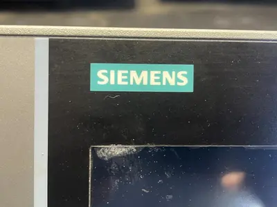 USED SIEMENS 6AV2124-0JC01-0AX0