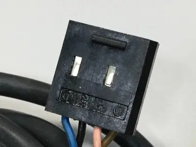 USED OMRON EE-1010