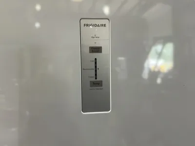 Used FRIGIDAIRE FFUE2024AWG Freezers Michigan US | Miedema Asset Management Group #1320899