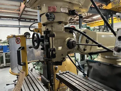 USED MICROCUT 857 X: 864 - Y: 406 - Z: 406MM