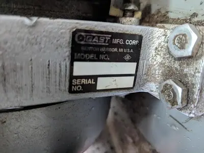 GAST 1/2 Hp Vacuum Pump