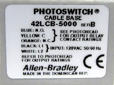 NEW ALLEN BRADLEY 42LCB-5000 PHOTOSWITCH CABLE BASE 42LCB5000 SER B