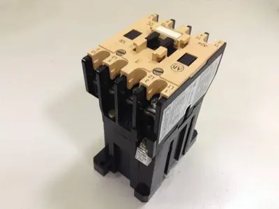 USED ALLEN BRADLEY 100-A24NZ.3 SER B