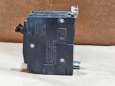 Used SQUARE D QOB230 Switchgears British Columbia CA | Lenmark #1438508