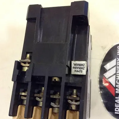 USED ALLEN BRADLEY 700-F220A27 SER B
