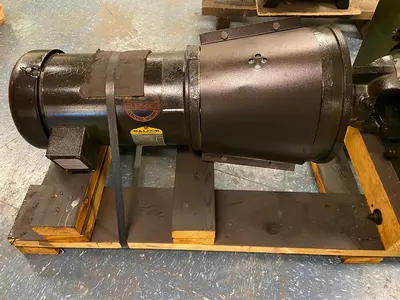 USED CARVER 1-1/4X1-1/4X6LA