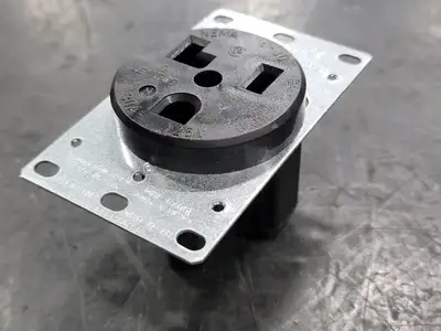 NEW LEVITON 5371