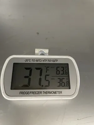182-0115 Traulsen UHT60-LR Self Contained Undercounter Worktop Cooler