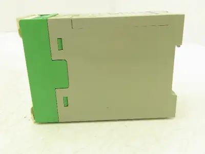 Negele vmu-pt Temperature Converter 0-100° C Input 24VDC Output 0/4-20mA 0-10V