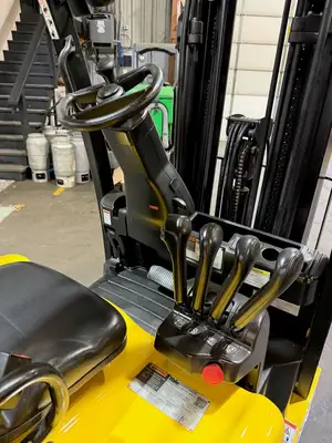 Used 2020 Yale ERC055VGN 4-Wheel Sit down Electric Counterbalance Forklifts New York US | United Lift #1446655