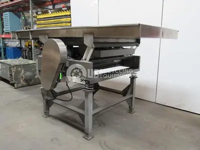 USED 1992 GRIFFIN & COMPANY 3560G VIBRATORY FEEDER CONVEYOR