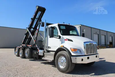 New | in-Stock 2027 PETERBILT 548 Rolloff Trucks Texas US | Roll Off Truck World #1492018