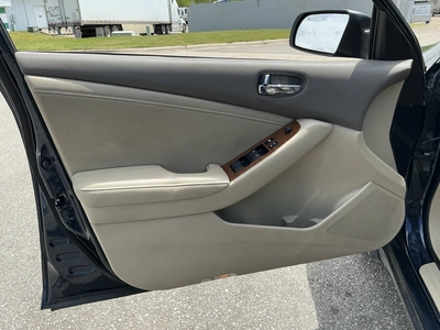 USED 2008 NISSAN ALTIMA