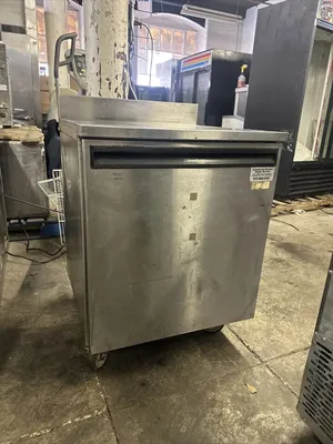 174-0194 Delfield 27" Self Contained Worktop Freezer