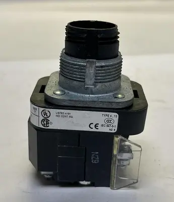 Used ALLEN-BRADLEY 800T-PT16 Miscellaneous Equipment (Electrical & Power) | Surplus Asset Holdings #1193618