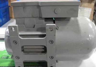 USED LENZE 7000471
