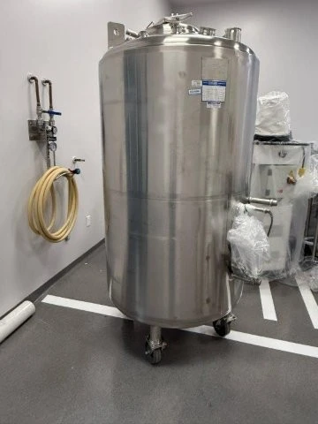 Used PAUL MUELLER 320 GAL Stainless Steel Tanks New Jersey US | Perry Equipment #123175