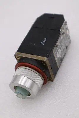 Allen-Bradley 800MR-JX4B Ser. A Small Round 3 Position Switch STOCK H1241A