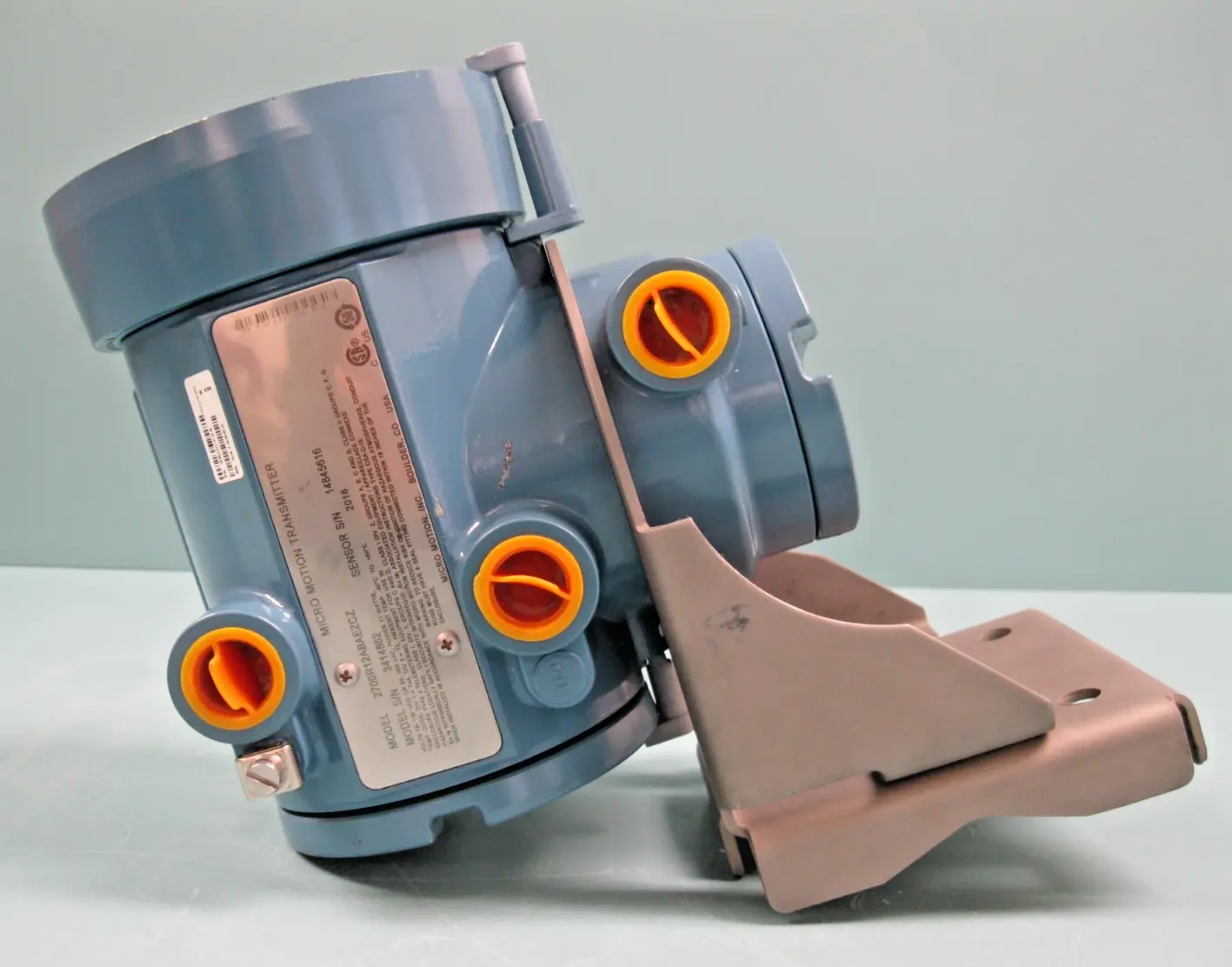 New | in-Stock Micro Motion 2700 R12 AB AEZCZ Sensors New Hampshire US | Bitter End Trading #1556585