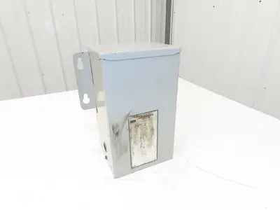 Sola Hevi-Duty HS5F3AS Transformer 3kva 1PH 240/480HV 120/240LV Type 3R