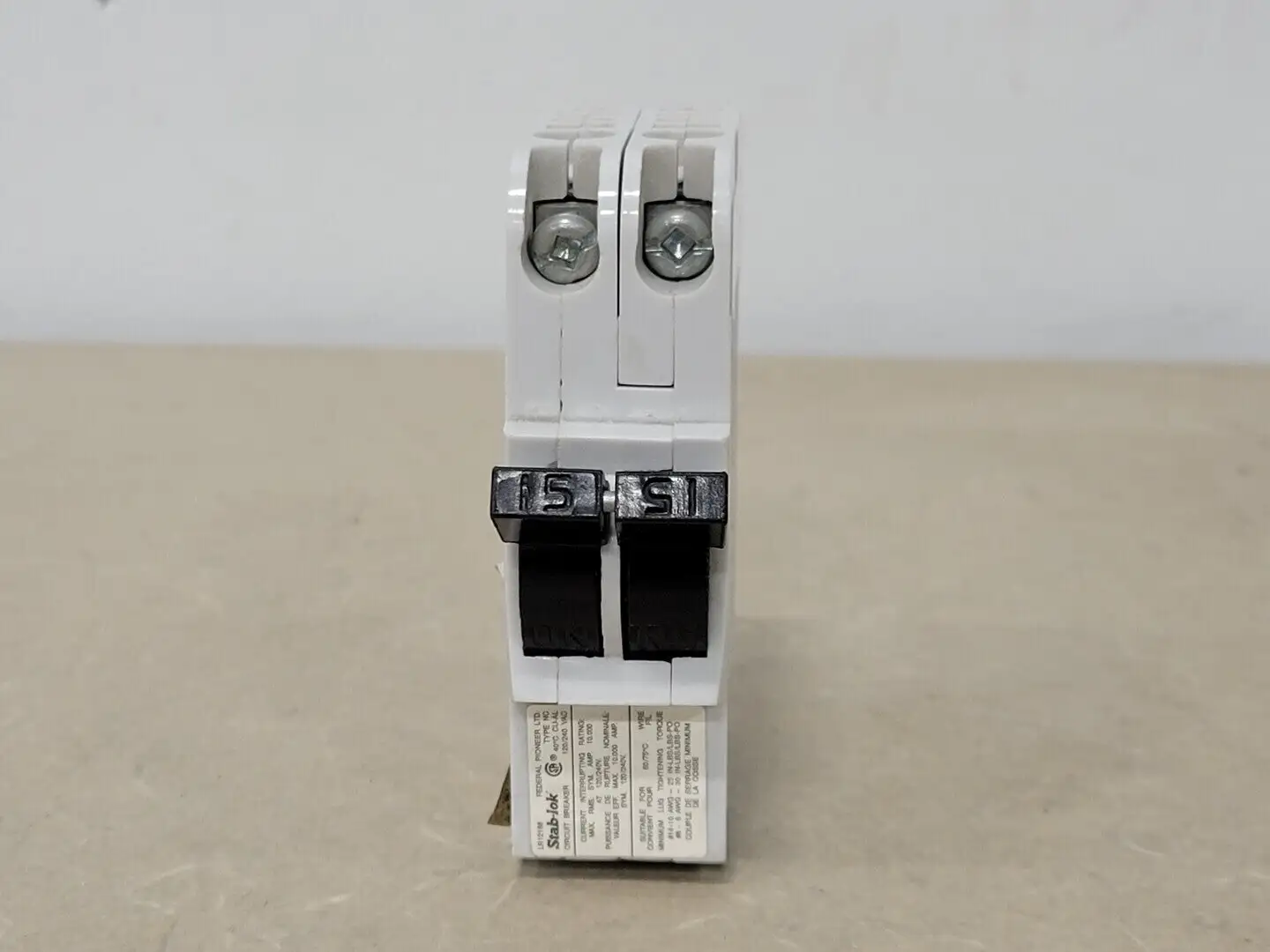 Used FEDERAL PIONEER NC0215 Switchgears British Columbia CA | Lenmark #239811