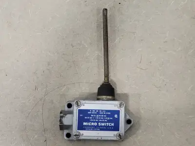 USED MICRO SWITCH L23