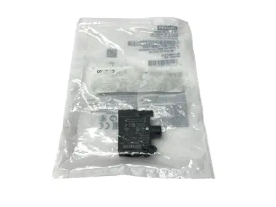 NEW SIEMENS LED MODULE WHITE FOR FRONT PLATE MOUNTING 24V AC/DC