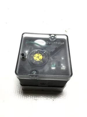 USED ANTUNES CONTROLS 8101111202