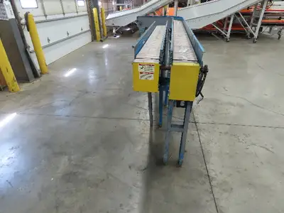 New London Engineering 7.5" x 13' 6" Side by Side Plastic Chain Conveyor 90°