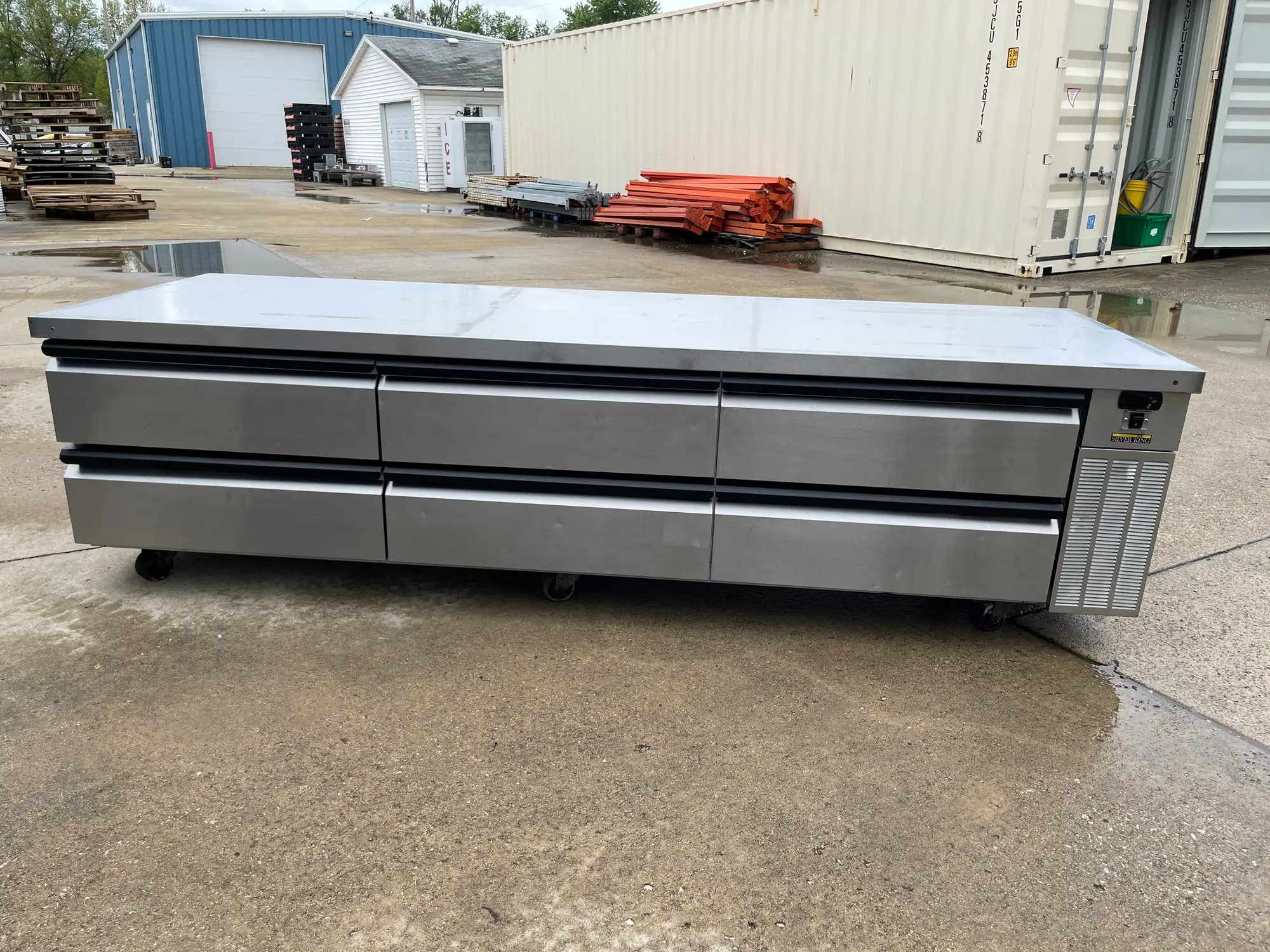 Used Silver King Used 97" Silver King SKRCB97HL/CFG Refrigerated 6 Drawer Chef Base - 115V - FG6 Chef Bases Illinois US | Falcon Restaurant Supply #1374309
