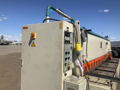 1993 LVD hydraulic shear model JS-C-25/10, 460 volt 3 phase electric, max 10’ wide cut, 39” max back...