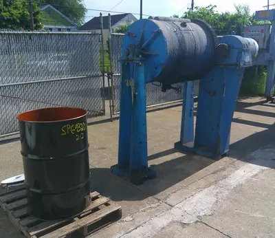 SPC9320  Mill 27" OD x 37" long ball mill 5 hp, CS